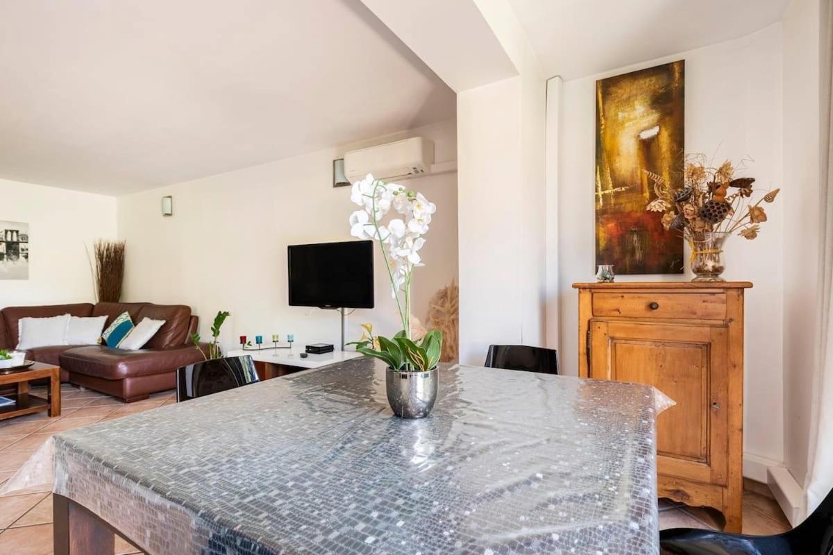 Cassis, Appartement 3 Chambres Avec Terrasse Eksteriør bilde