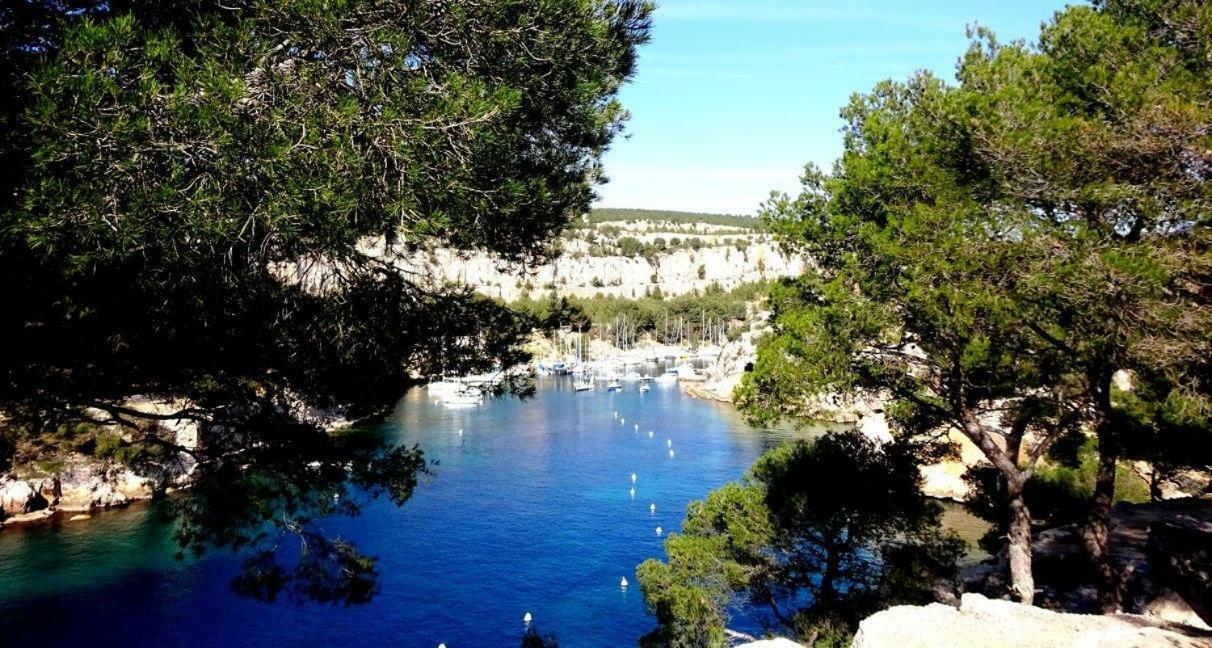 Cassis, Appartement 3 Chambres Avec Terrasse Eksteriør bilde